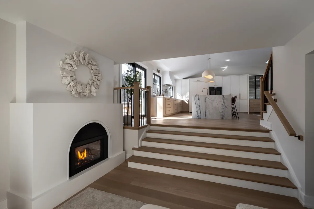 Family room steps up to the kitchen